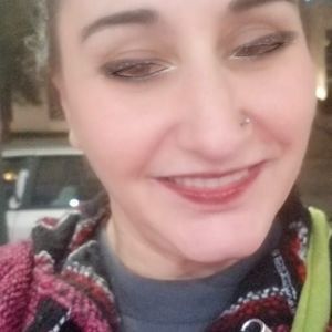 Meet your Posher, Scarlet